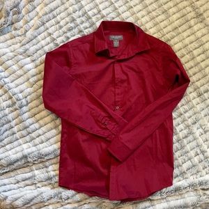 Long sleeve button down shirt. Van Heusen (Flex). Size M (10/12)